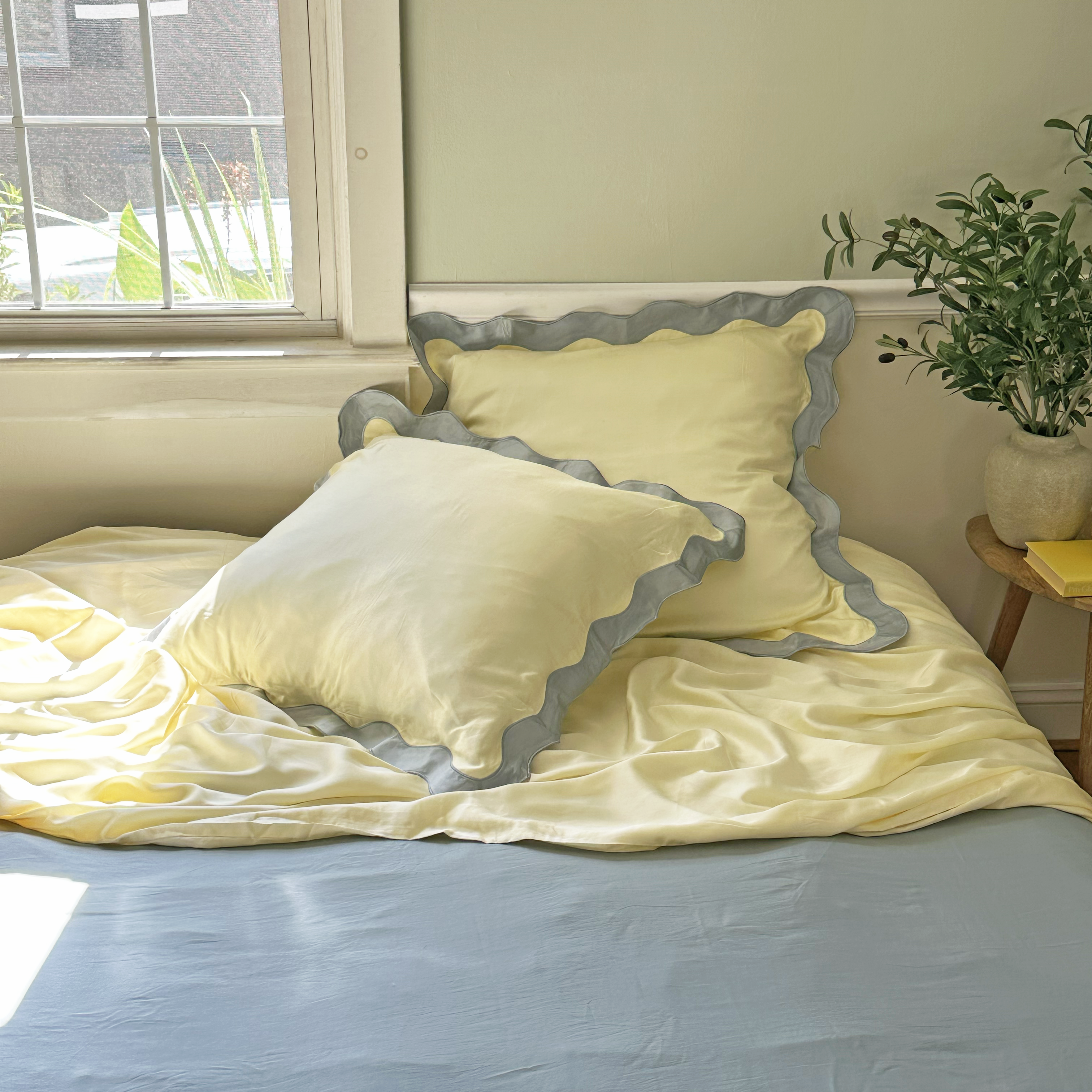 Eucalypso Scalloped Pillowcases (Set of 2)
